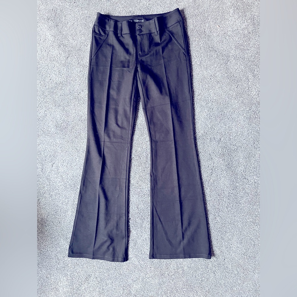 NWOT Black Trousers. Medium